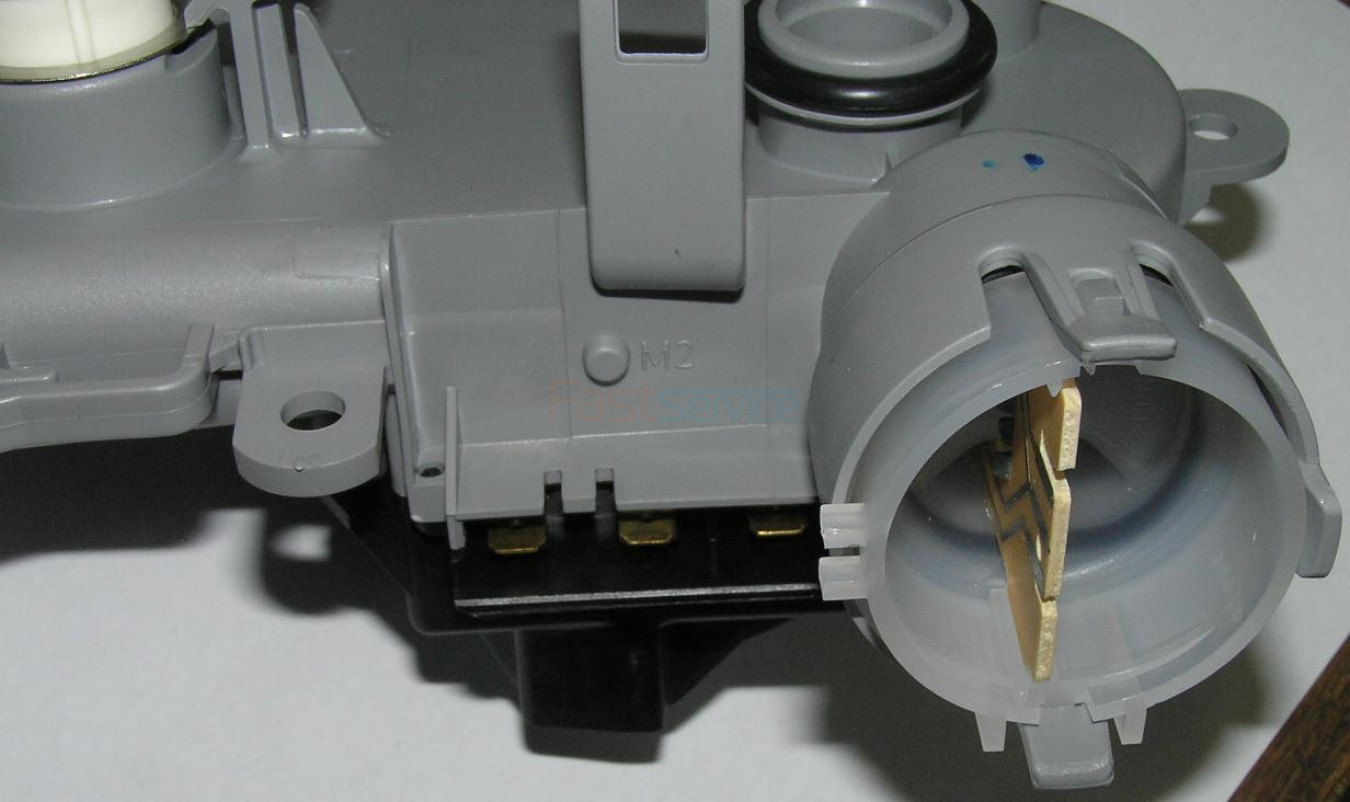 00498623 00496153 Тэн проточный в сборе Bosch Siemens 2