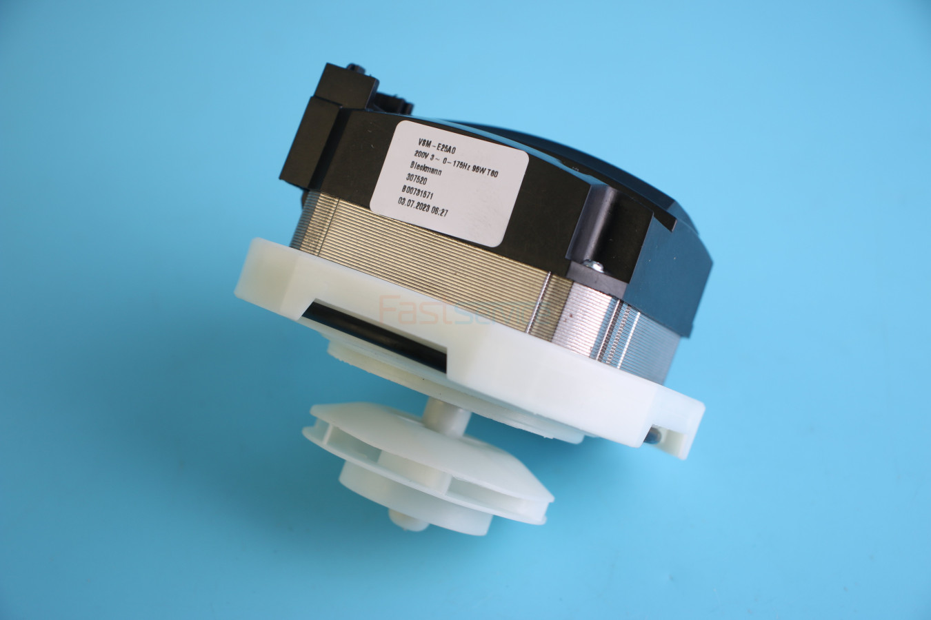C00731573 C00302488 Двигатель рециркуляции ПММ Ariston Indesit 2