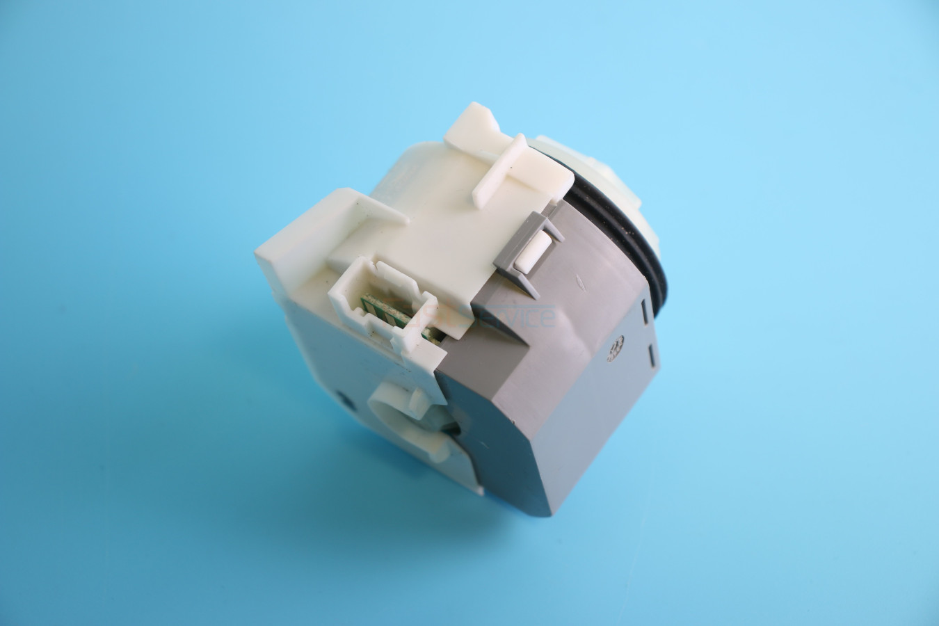 Насос сливной ПММ Bosch Siemens 00631200 2