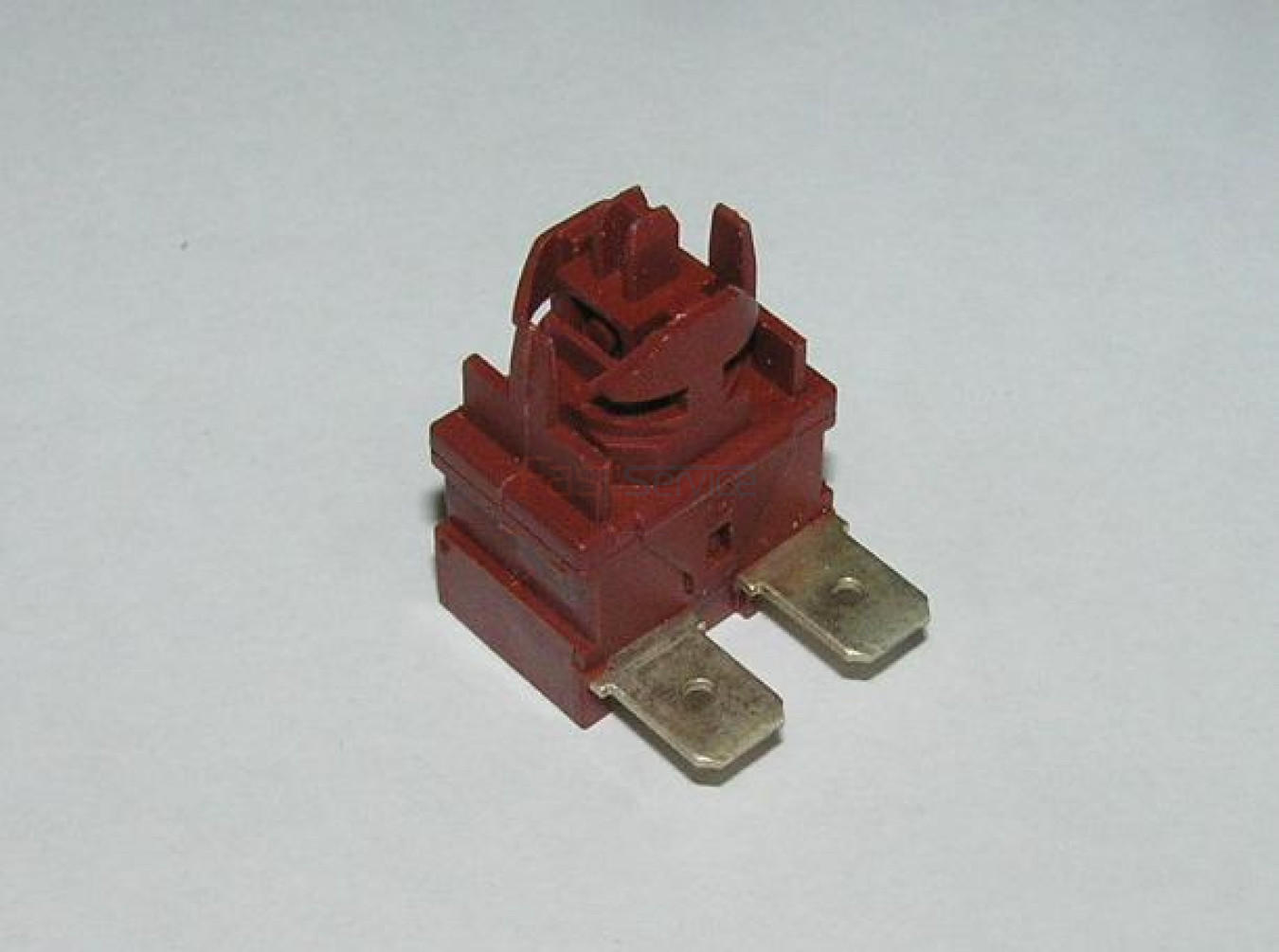 C00140607 Кнопка сетевая ПММ Ariston