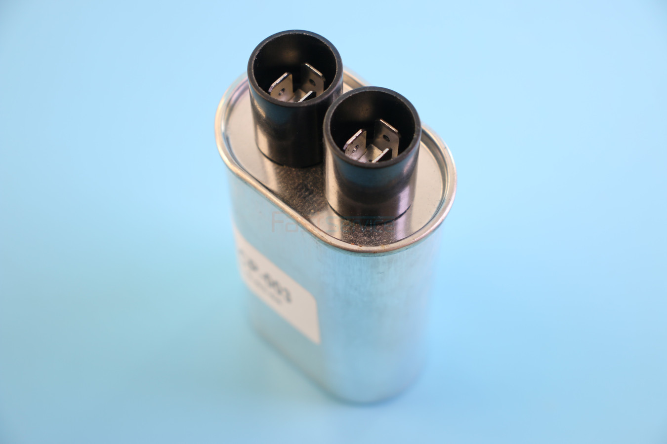 Конденсатор высоковольтный 1.1µFx2100V контакты 2x3xRAST6.3 1