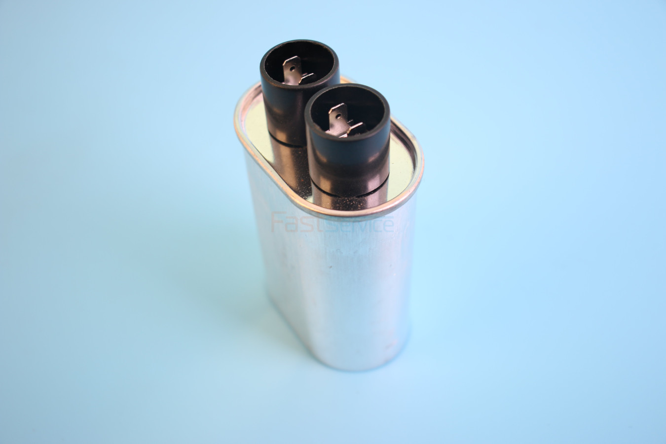 Конденсатор высоковольтный  1.00µFx2100V контакты 2x2xRAST5 1