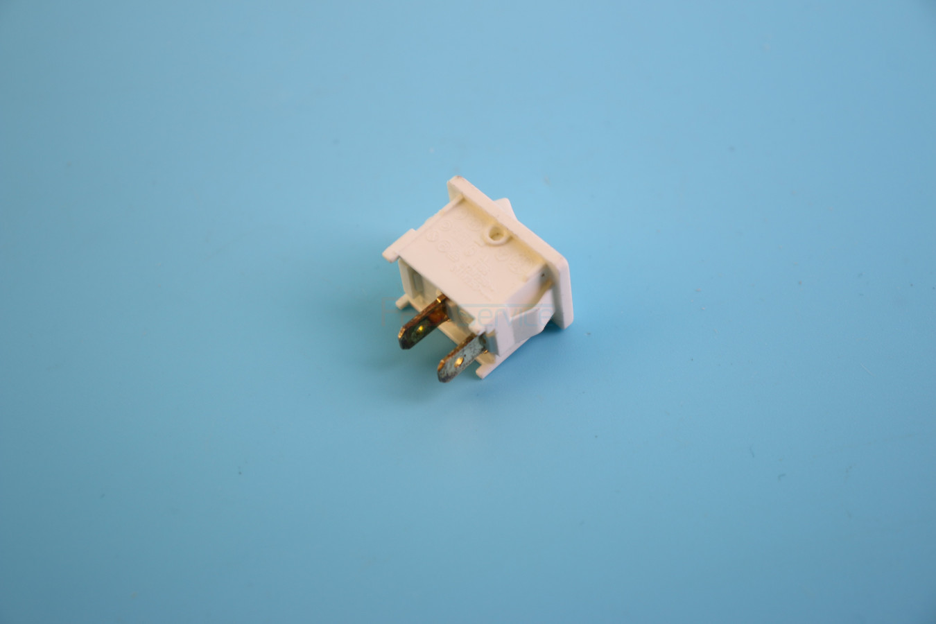 104912 Кнопка поджига Ariston Indesit C00104912 1