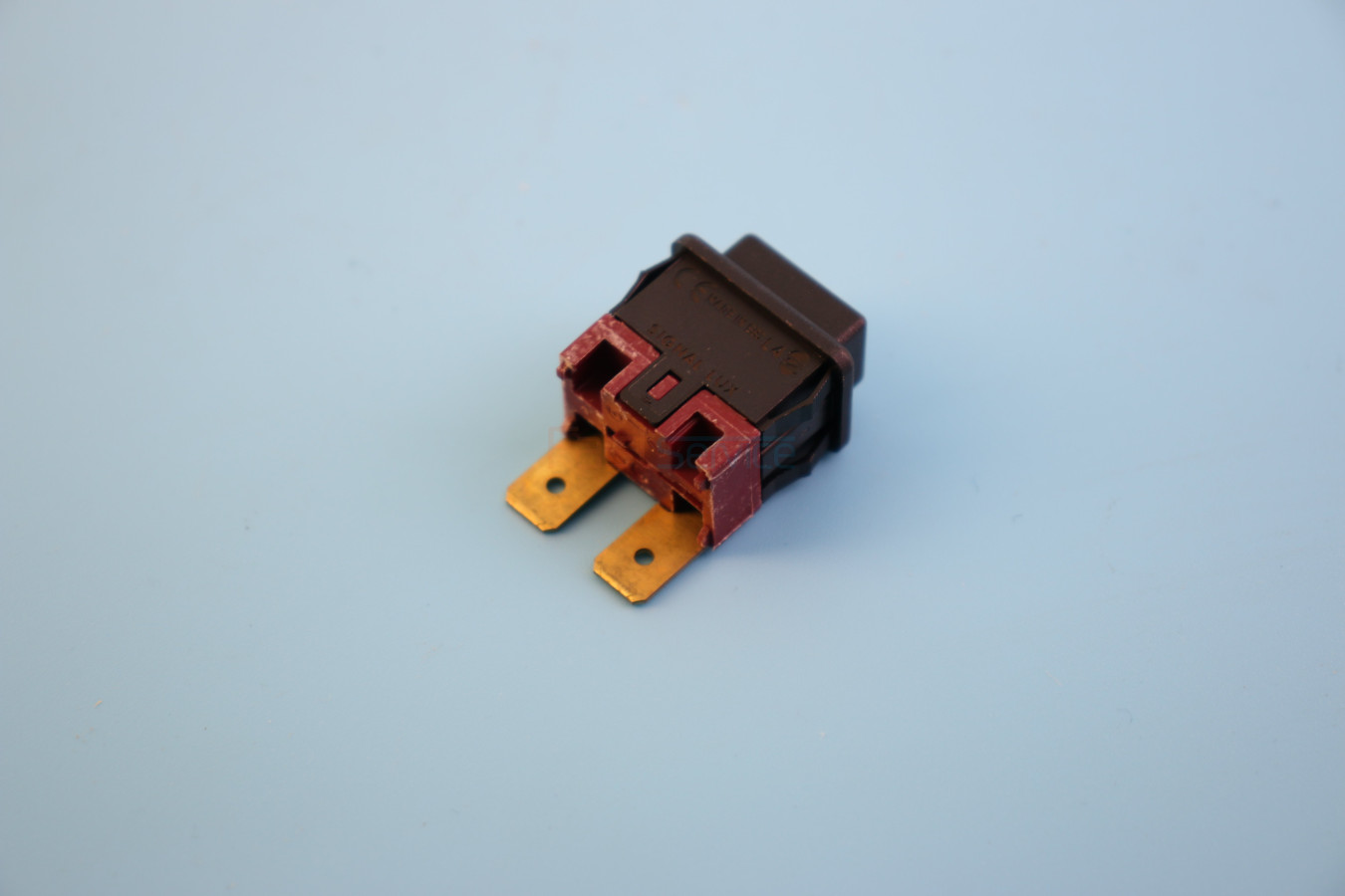 3570087035 Кнопка поджига Zanussi 1