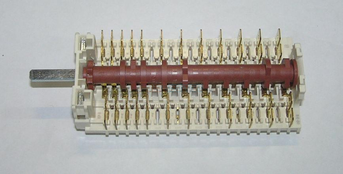 C00196053 Переключатель режимов духовки Ariston 19HE-069
