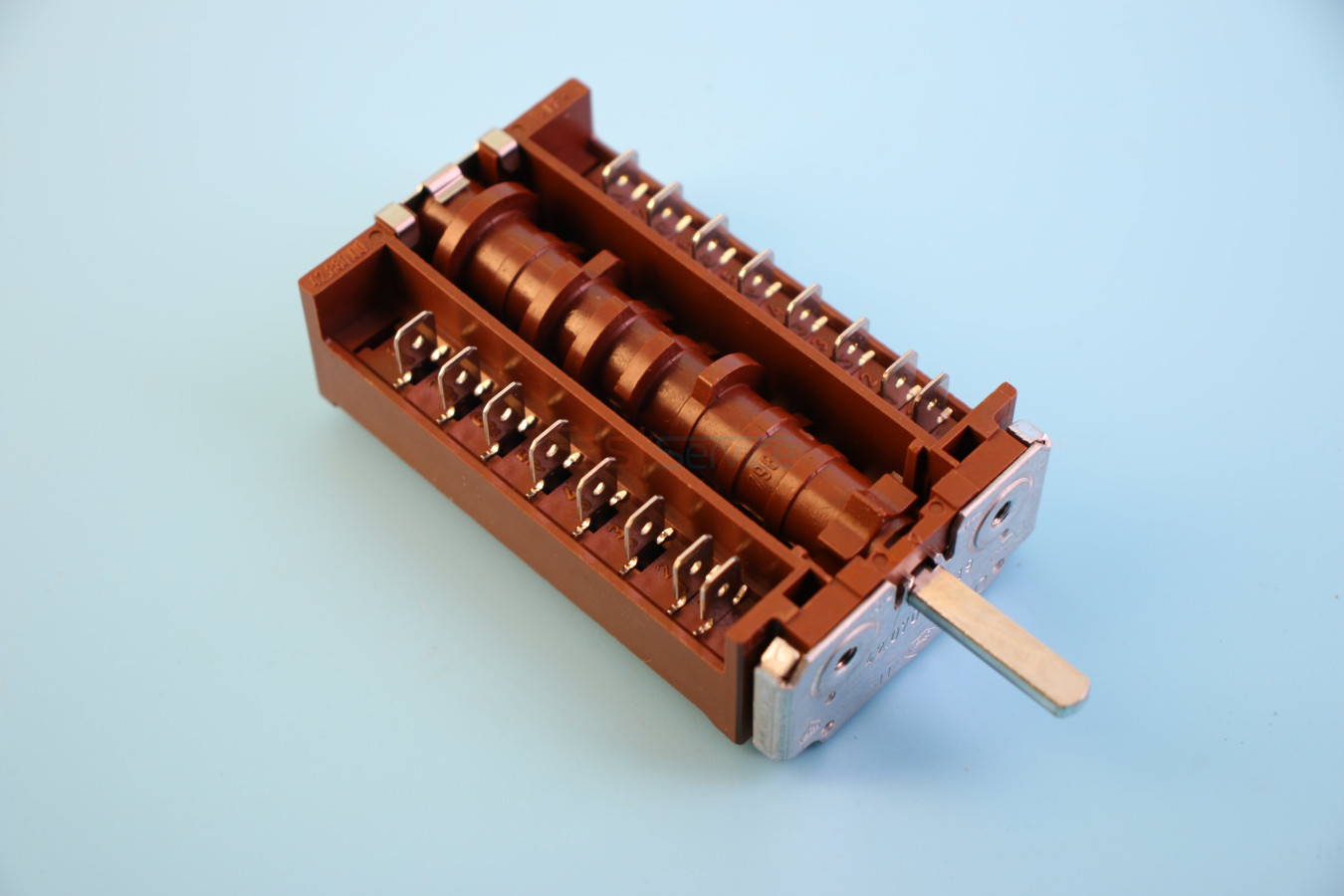 C00052526 Переключатель режимов печи Ariston 42.07000.019