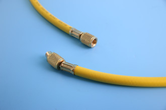 Заправочный шланг l=1.8м Украина