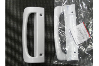 117613 Ручка холодильника Ariston Indesit C00117613