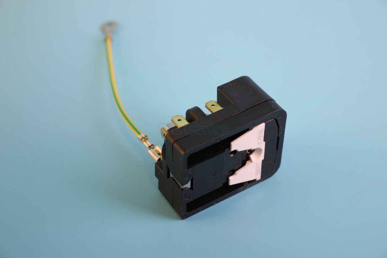 6SP9028 EP3F4ABJX Реле пусковое для компрессора JIAXIPERA 1