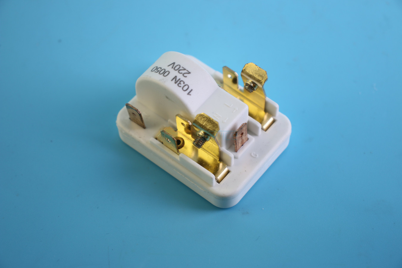 103N0050 Пусковое реле Danfoss 1