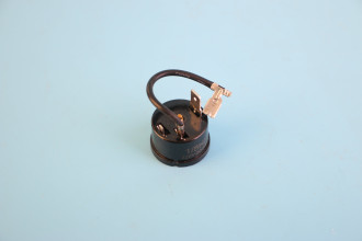 1/8HP Пусковое реле QD 18 биметал защита 90Вт 0.5А/5.6А