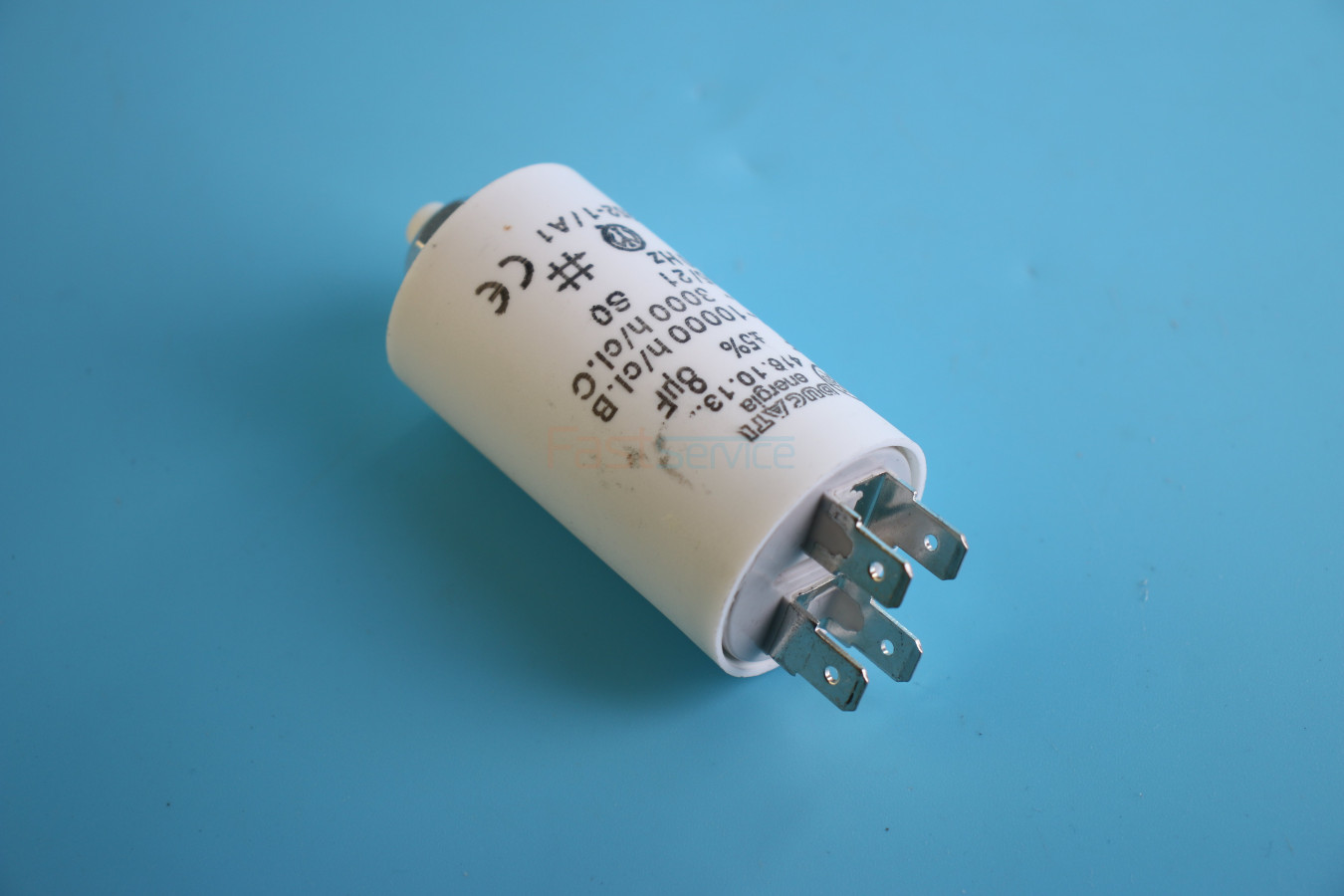 Конденсатор 8 µFx450V 1