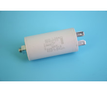Конденсатор 4.5 µFx450V