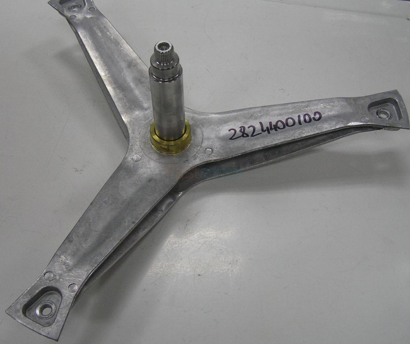2824400100 Крестовина BEKO