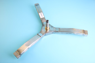 C00109633 Крестовина нерж СМА Indesit Ariston 6202 6203 H65