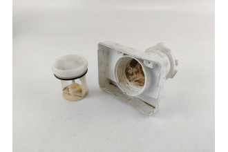 1552360008 Сливная камера в сборе с пробкой СМА Zanussi Electrolux б/у
