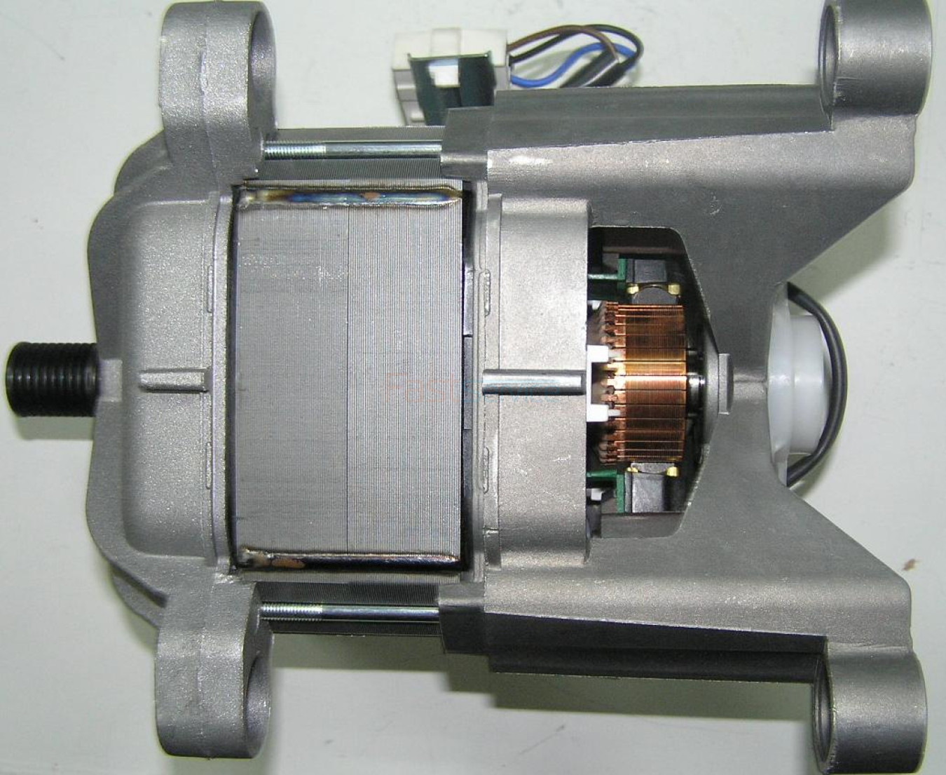 2824730100 BEKO мотор 1