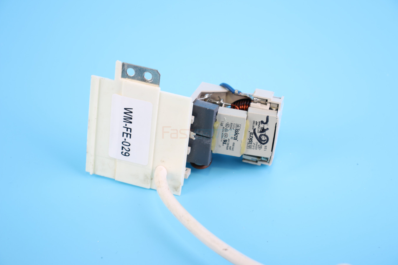 C00259297 Сетевой фильтр Indesit Ariston б/у 1