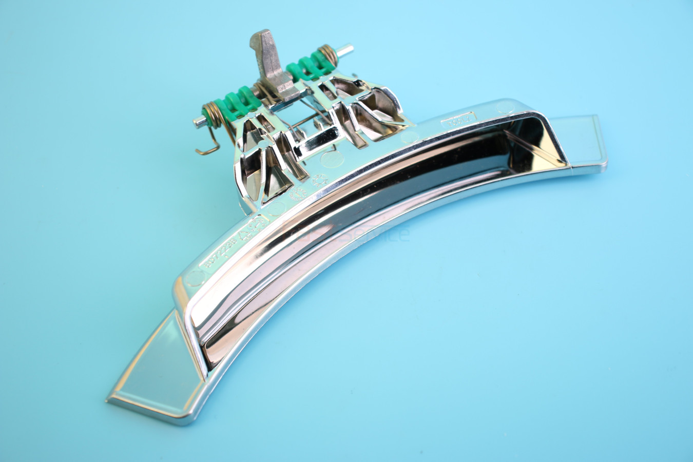 1552492405 Ручка люка Zanussi Electrolux в сборе 1