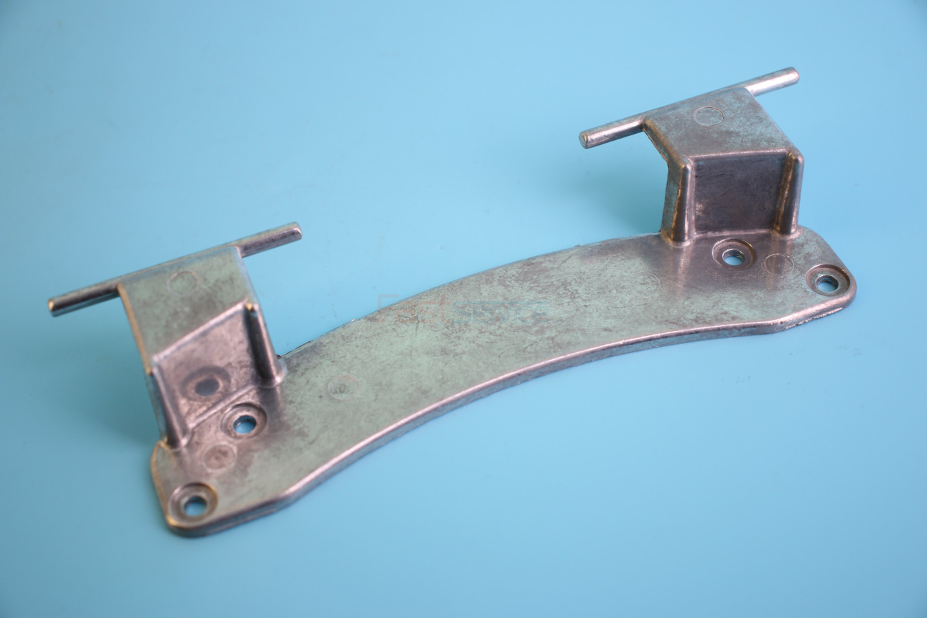 023845 Петля люка Ariston Indesit C00023845