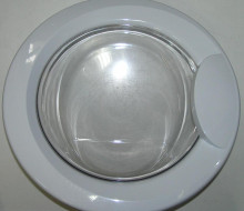 C00116557 Люк в сборе Ariston Indesit