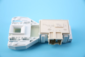 C00297327 Замок люка Ariston Indesit Rold DM066 на защелках