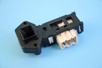 DC64-00653A Замок люка Samsung ROLD DA069
