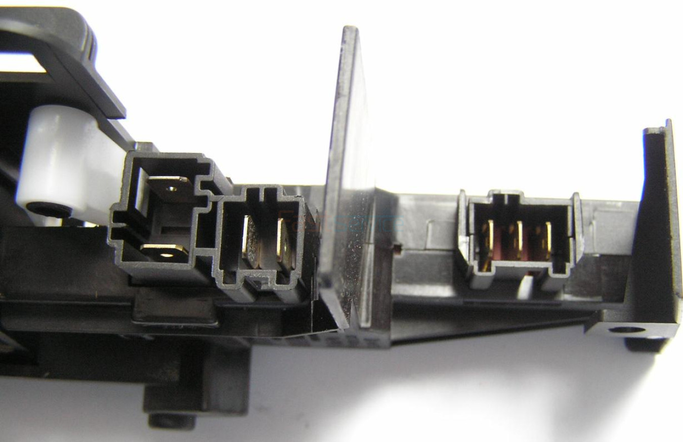 496821 Замок люка Bosch Siemens 2