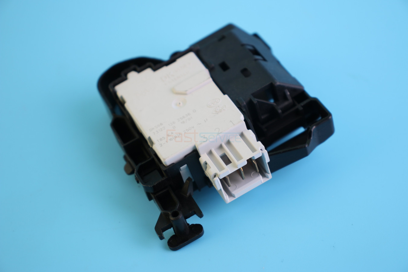 C00375005 Замок Ariston Indesit Whirlpool DKS66603 Rold 1
