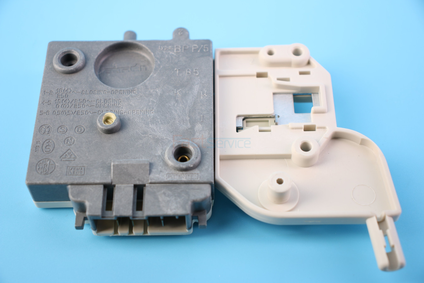50226737000 Замок люка Zanussi Electrolux 1