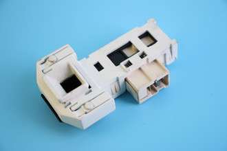 423587 Замок люка СМА Bosch Siemens б/у
