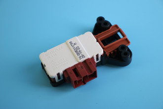 Замок люка Metalflex СМА Beko 2805311700 2805310800