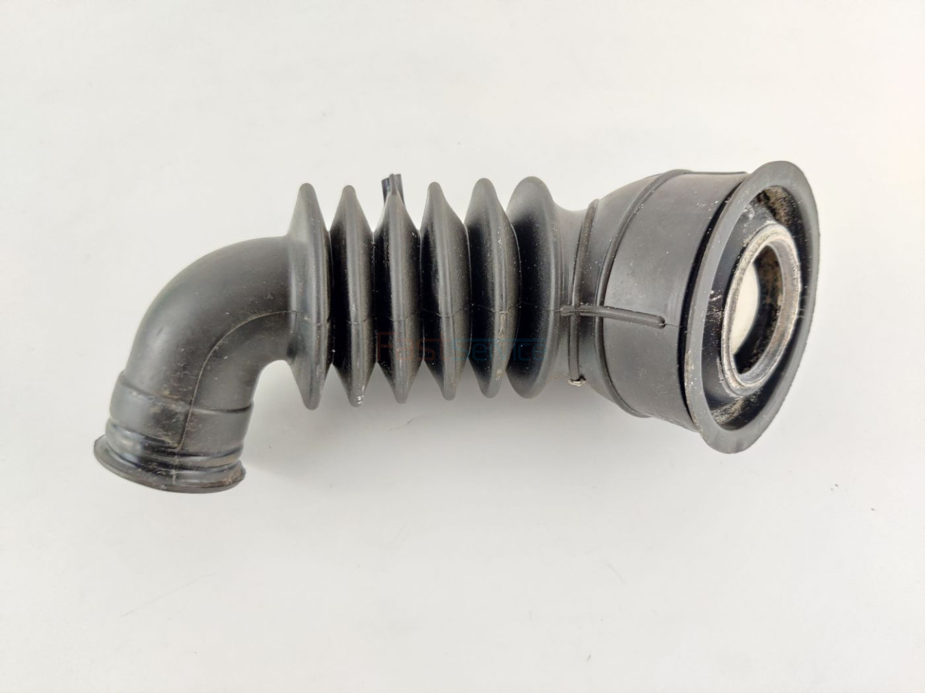 C00291060 Патрубок сливной СМА Ariston Indesit б/у