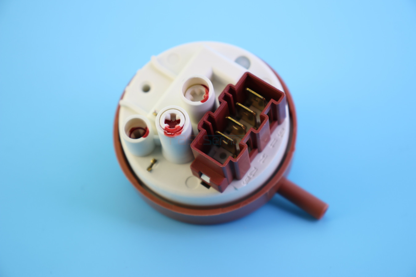 C00096880 Пресcостат Ariston Indesit