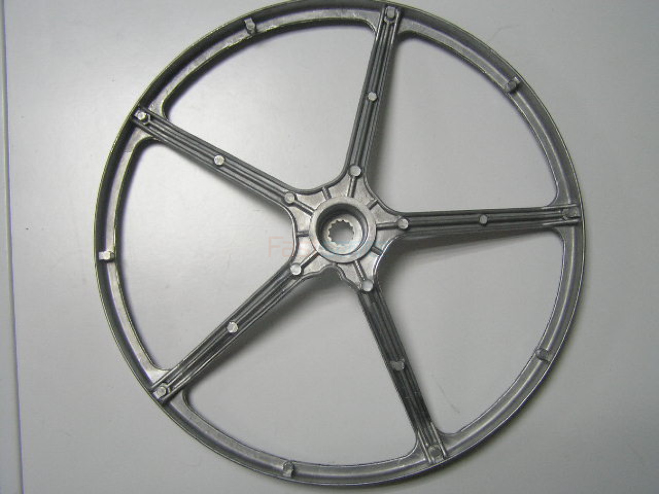 C00089616 Шкив Ariston Indesit
