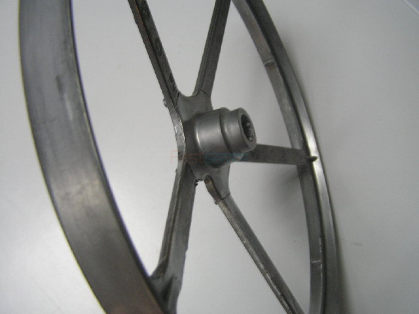 C00089616 Шкив Ariston Indesit 2