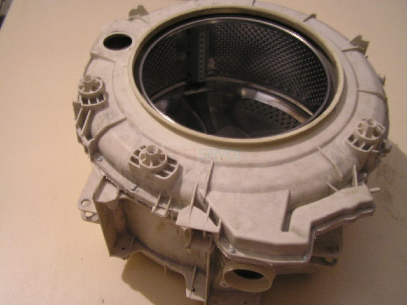Бак пластик в сборе INDESIT ARISTON C00194233 б\у