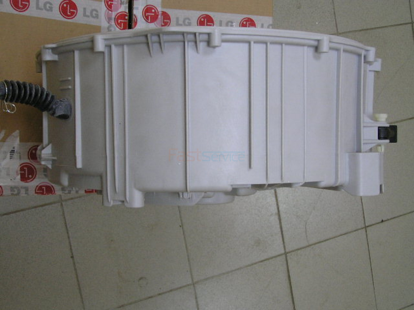 Полубак задний LG 3045ER0026D 6