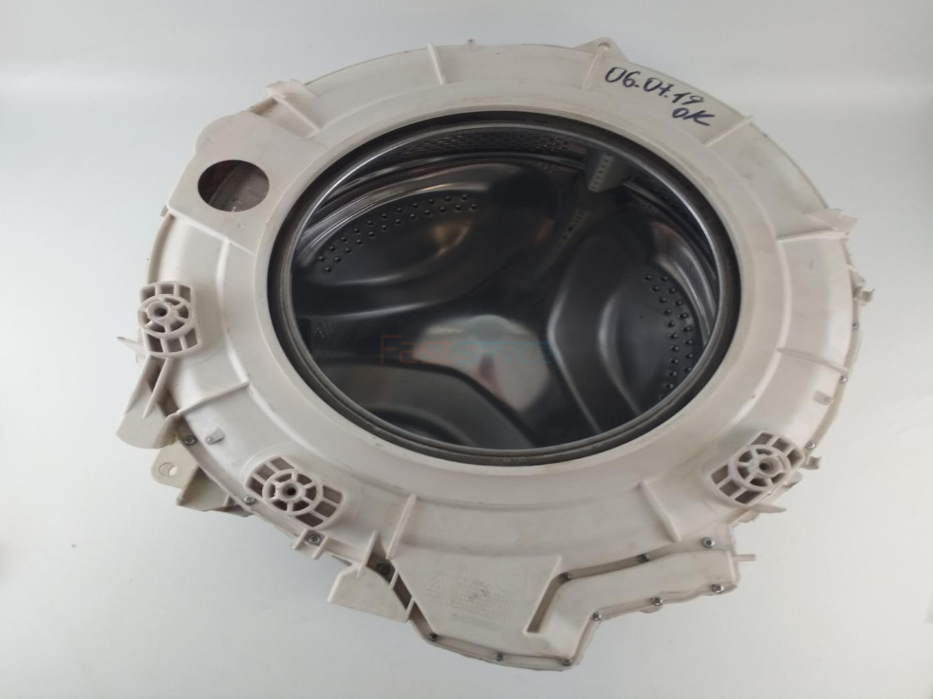 C00194233 Бак в сборе Ariston Indesit б/у с замененными подшипниками