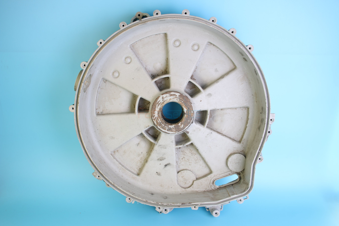 1246111809 Задний полубак СМА Zanussi Electrolux б/у 1