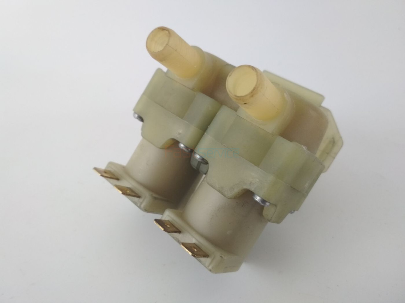 3037082AA6 Клапан СМА Bosch Siemens б/у