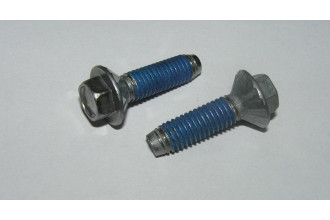 DC60-40137A Болт крепления крестовины Samsung